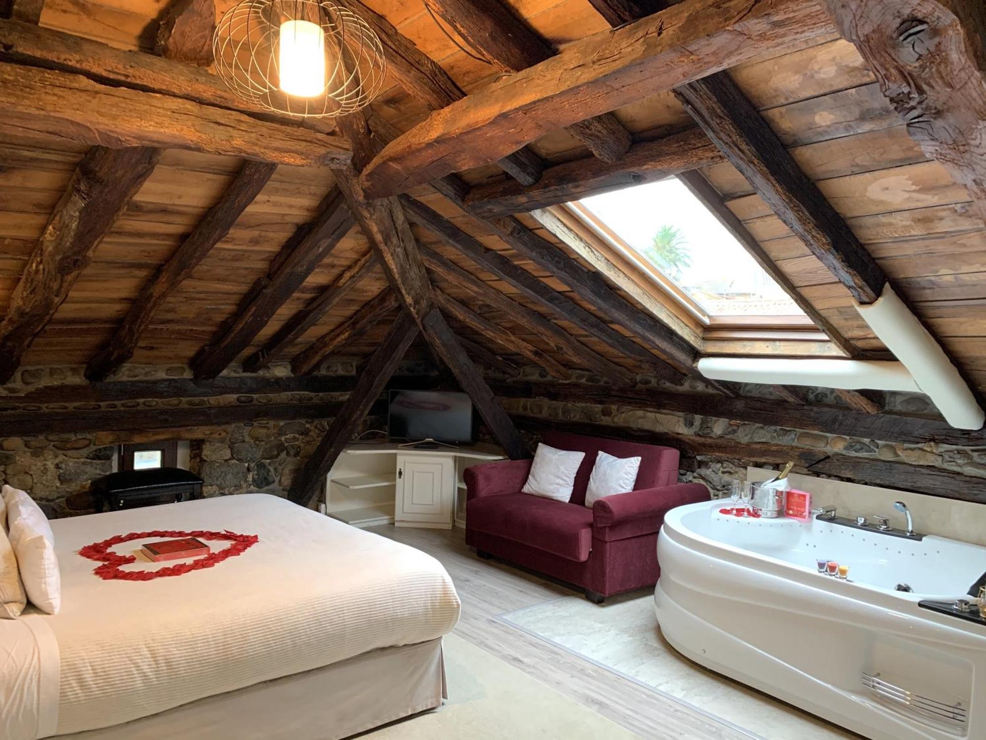 Akla Hotel Palacio Torre De Ruesga Calseca Extérieur photo